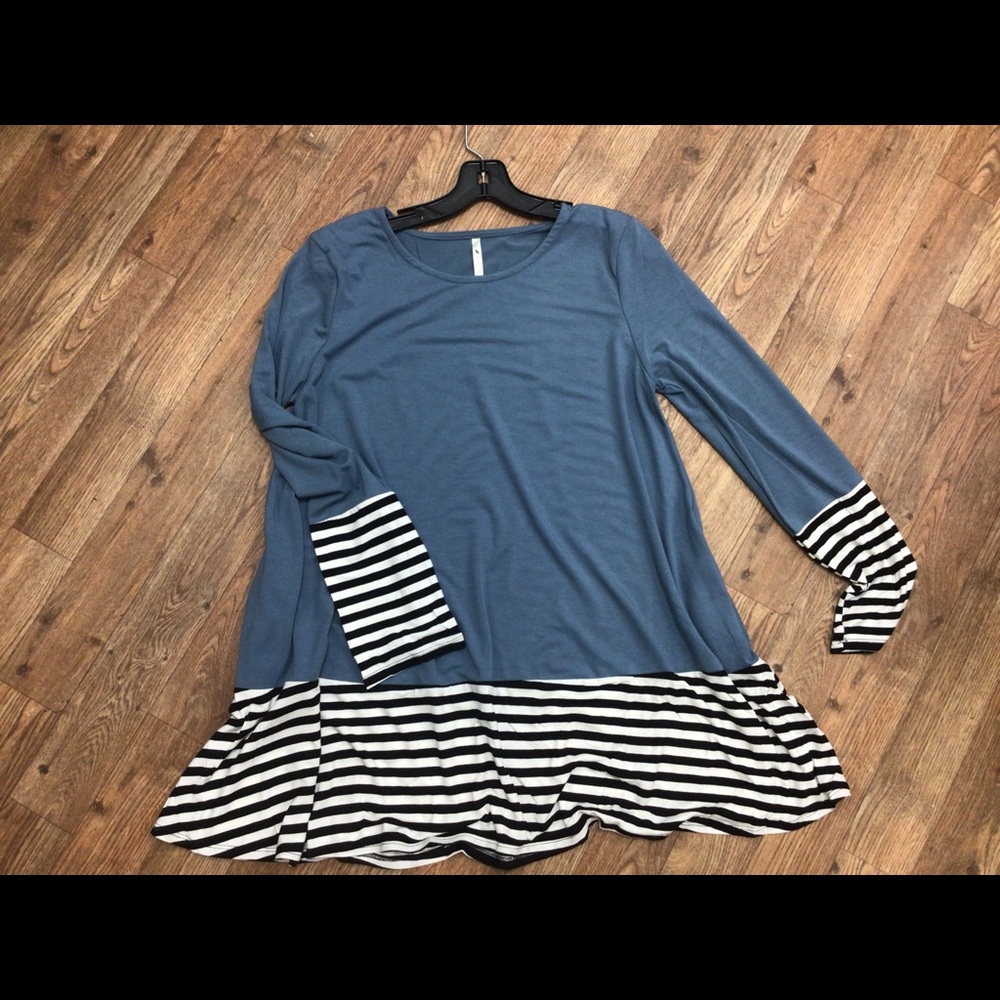 42 Pops Women’s Plus Size Long Sleeve Blue with Black and White Stripe Tunic